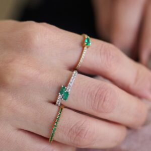 Emerald doble ring