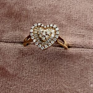 Diamond heart ring multishape